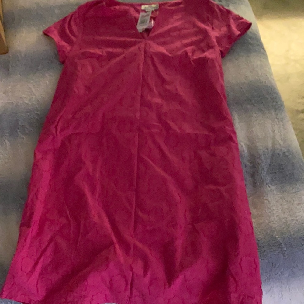 Pink vineyard vines dress